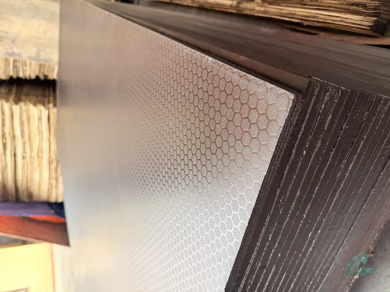 Anti-Slip Plywood