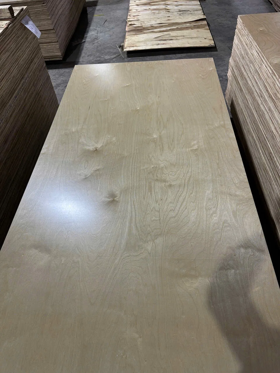 Birch plywood premium furniture grade Vietnam export Mika Plywood substrate for UV coating