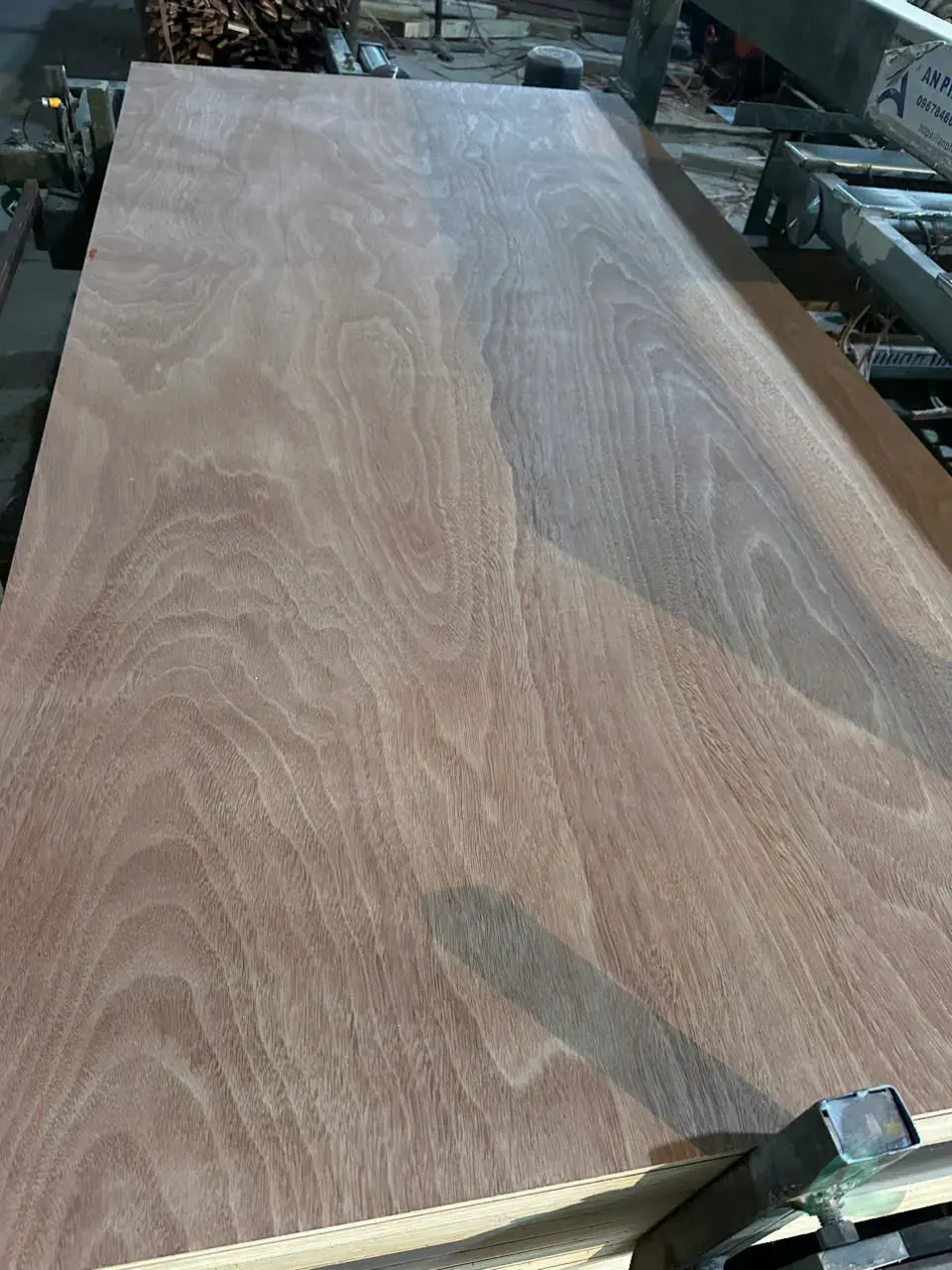 Gurjan Plywood