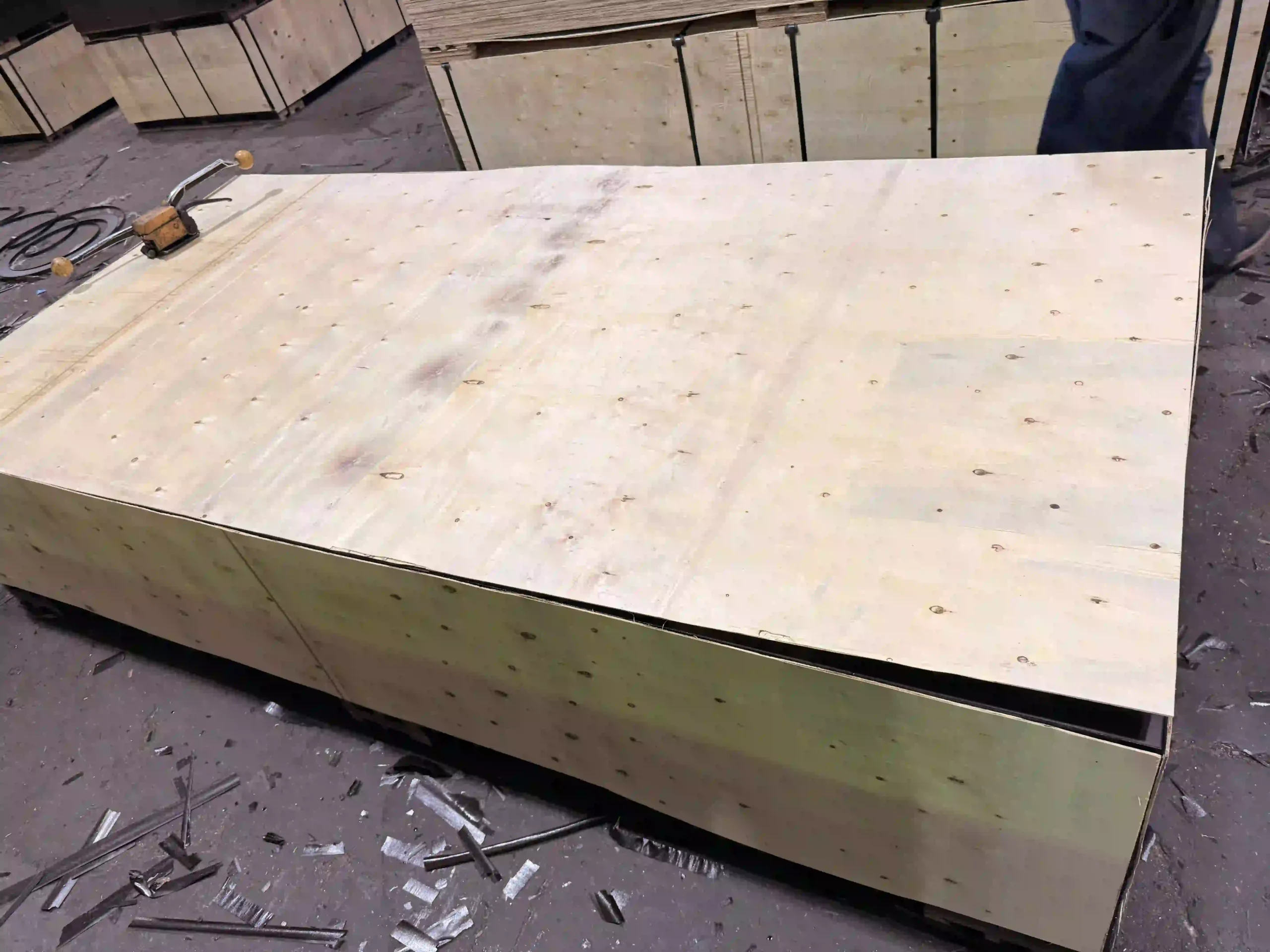 Packing plywood export pallets