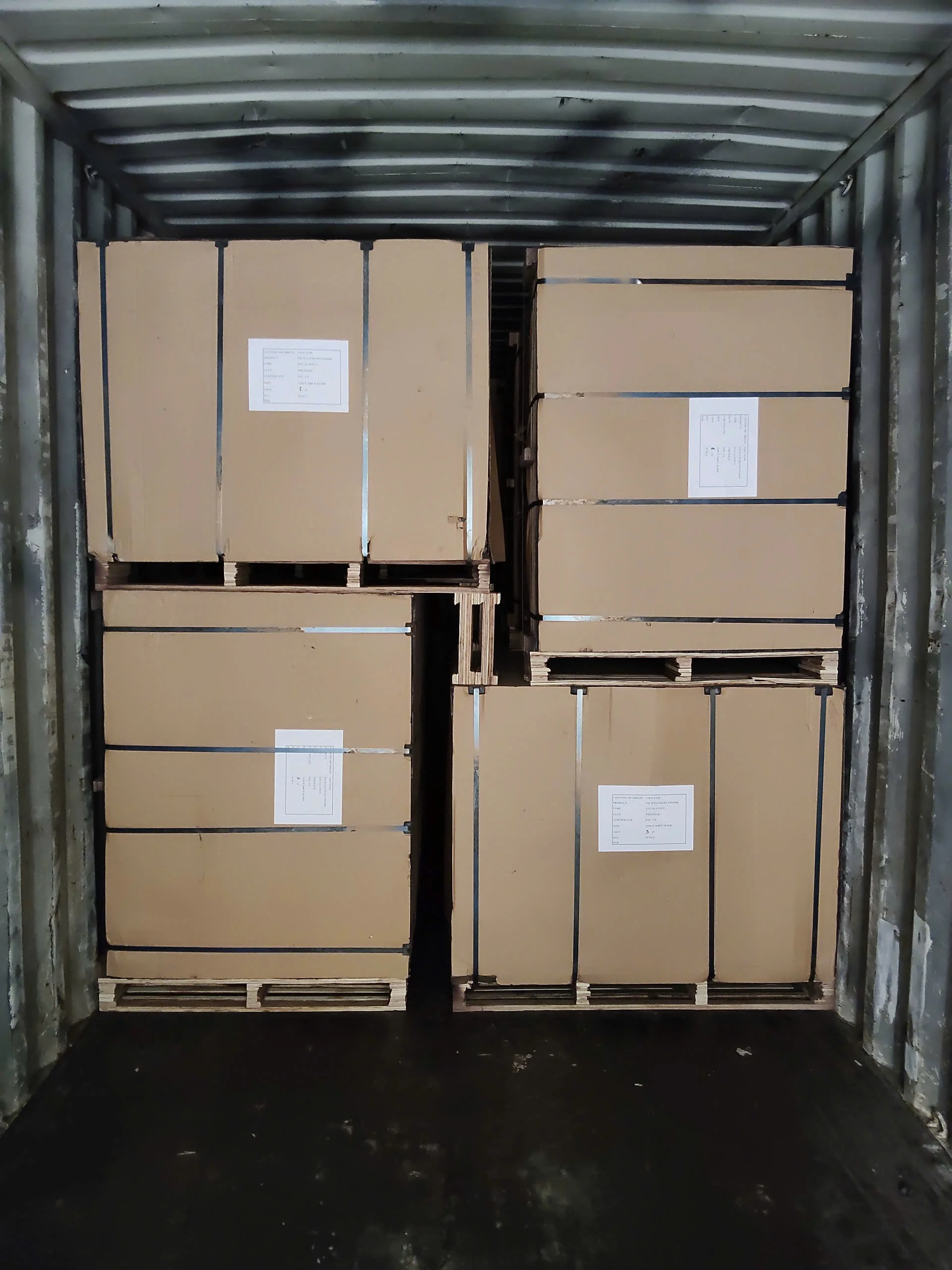 Styrax core plywood packing specification 1250x2500mm 18 pallets per 40HC container by Mika Plywood