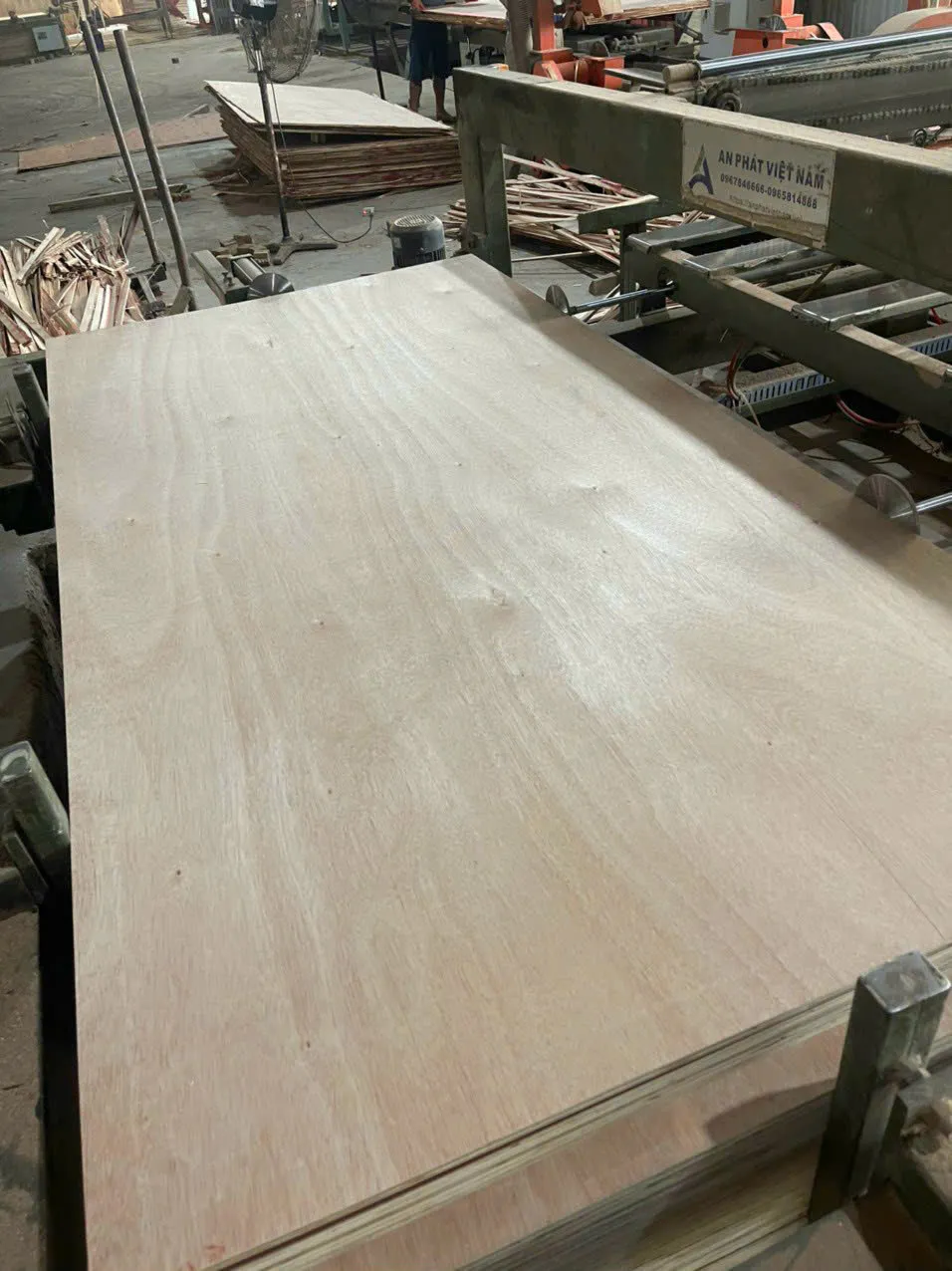 Okoume plywood Grade A B face veneer Vietnam export quality Mika Plywood lightweight panels