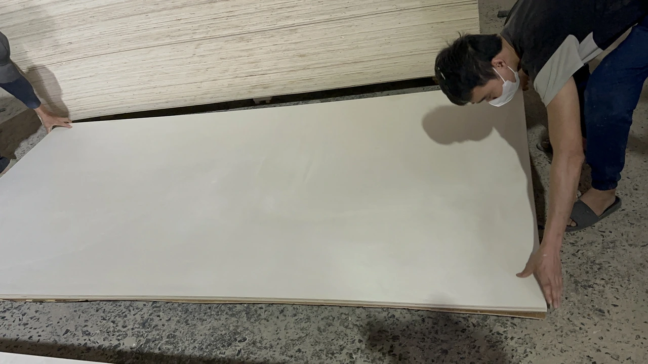 Vietnam poplar plywood white core stitched core construction quality hcply export grade