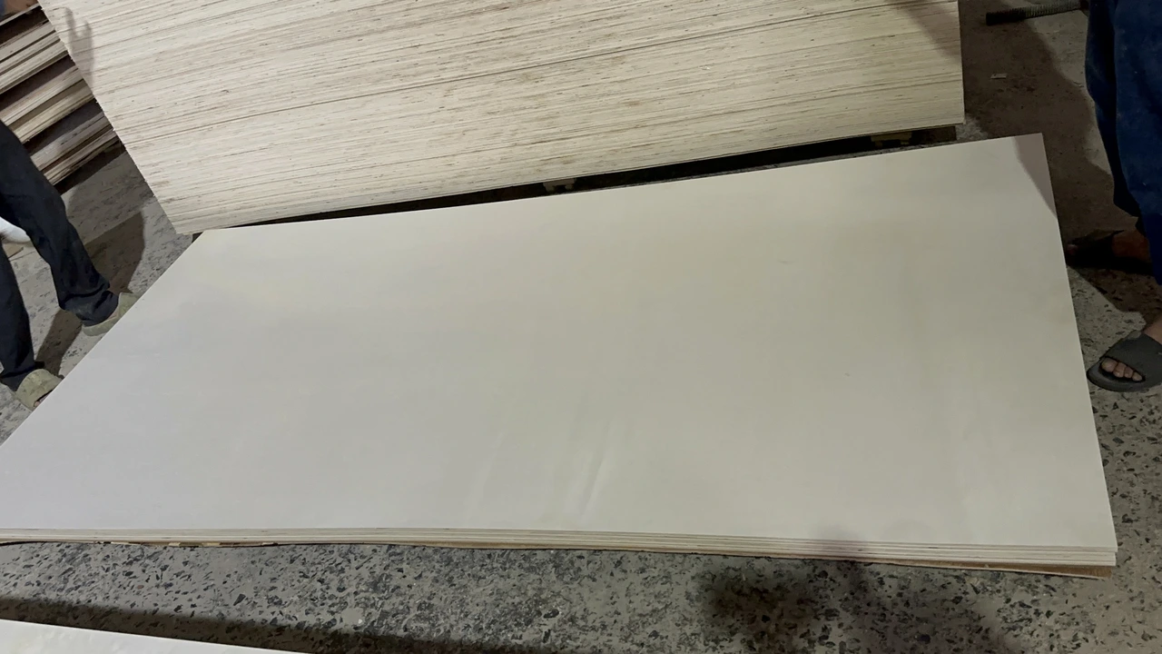 Vietnam poplar plywood white core panels stacked export ready hcply factory production