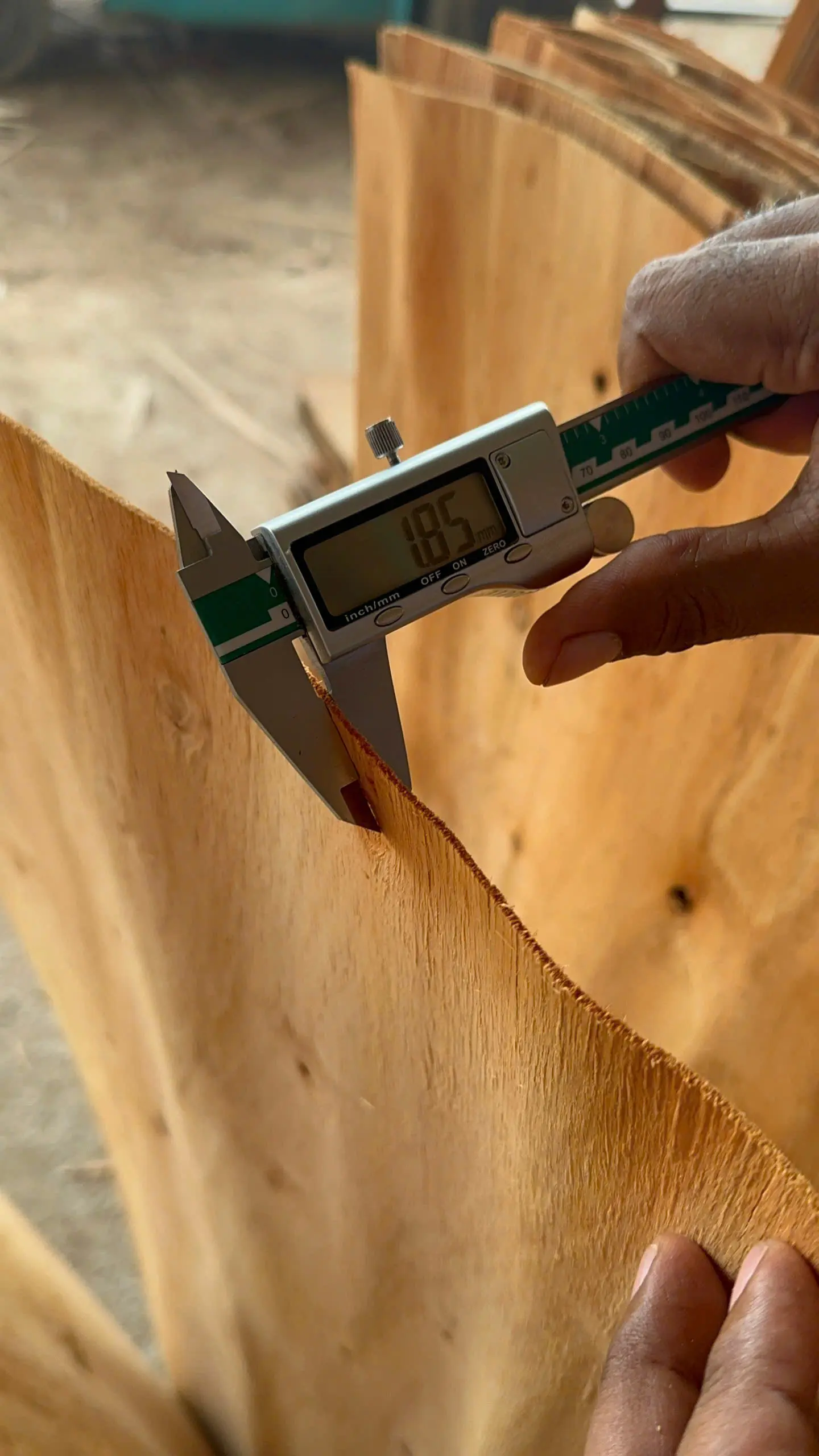 eucalyptus core veneer vietnam export high density thickness inspection hcply