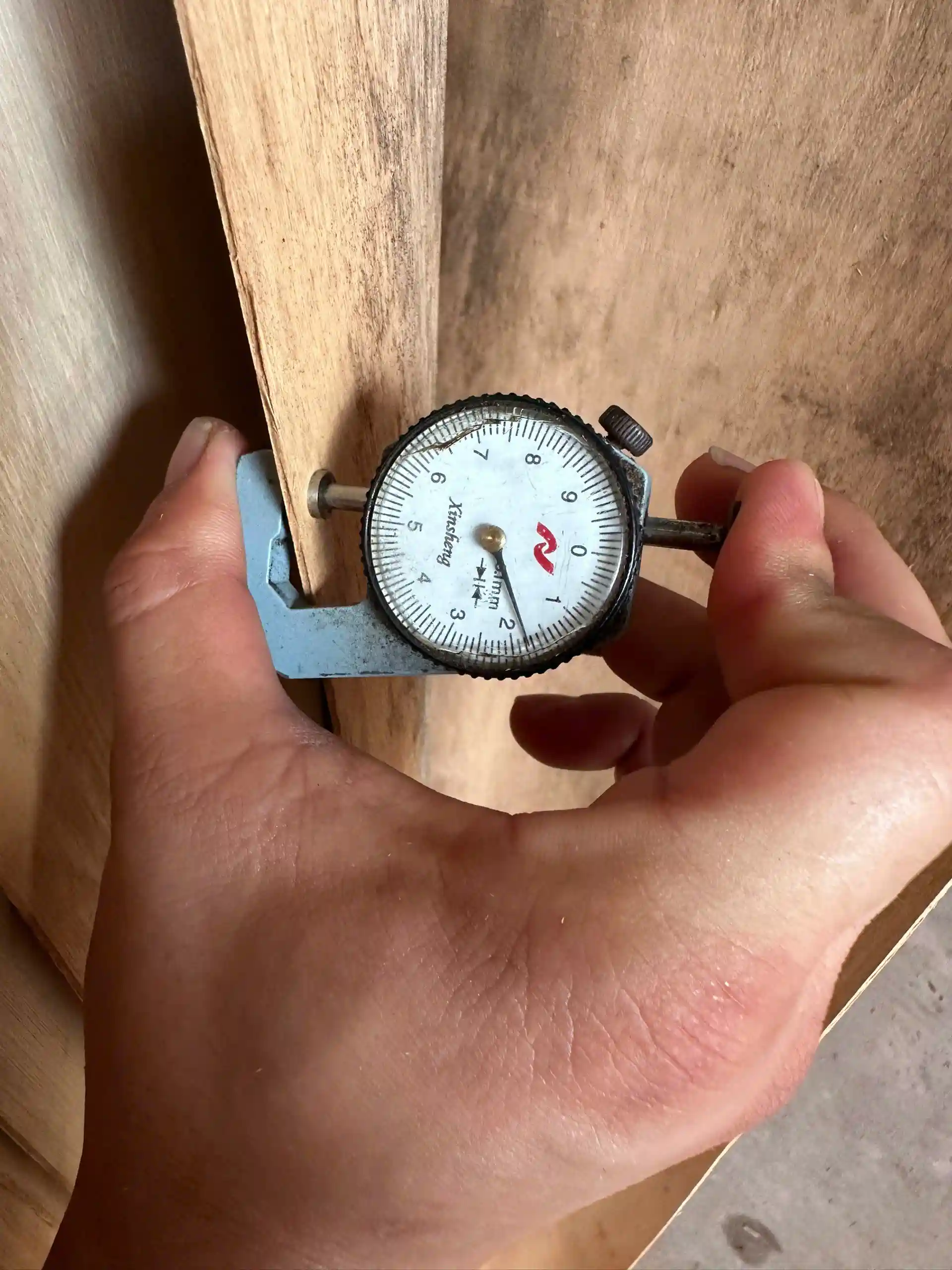 Plywood QC edge inspection — plywood edge quality inspection export standard Mika Plywood Vietnam factory