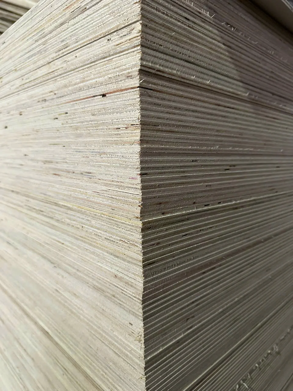 Export furniture plywood edge QC — Mika Plywood Vietnam factory inspection