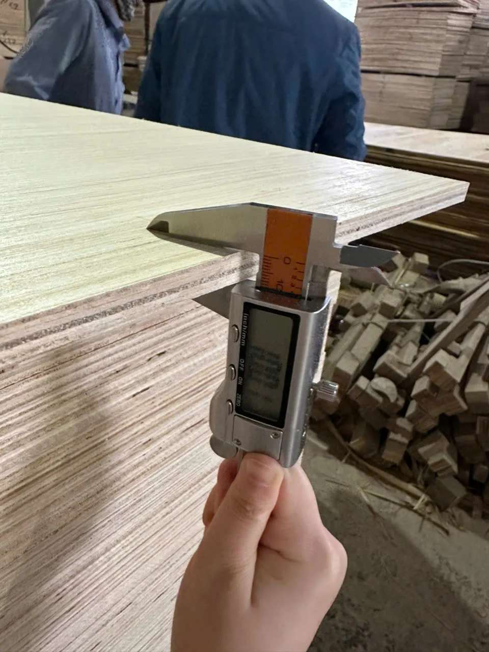 Mika Plywood plywood quality control thickness inspection 15mm panel Vietnam calibrated manufacturing