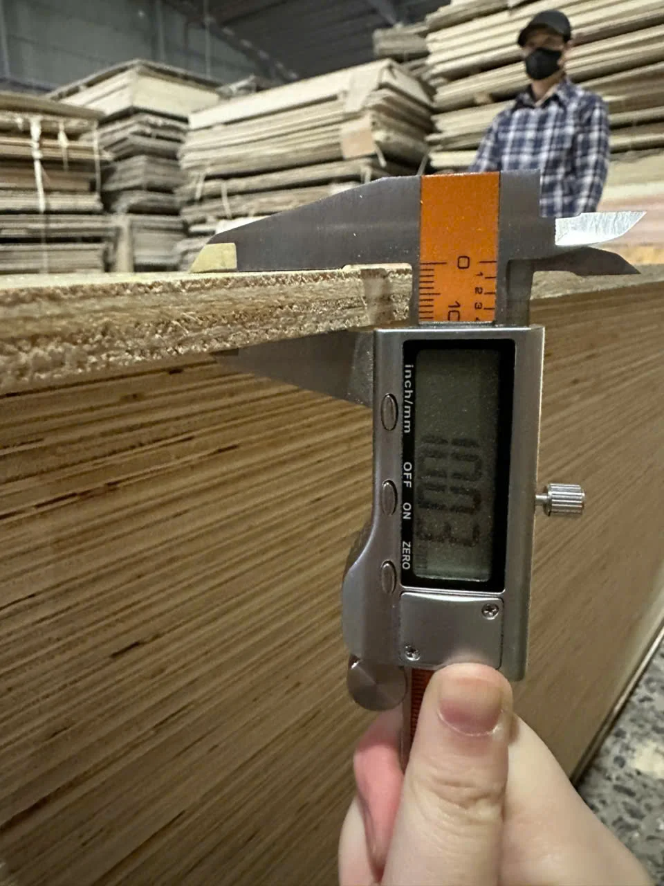 QC thickness inspection 18mm plywood Vietnam Mika Plywood export standard quality check